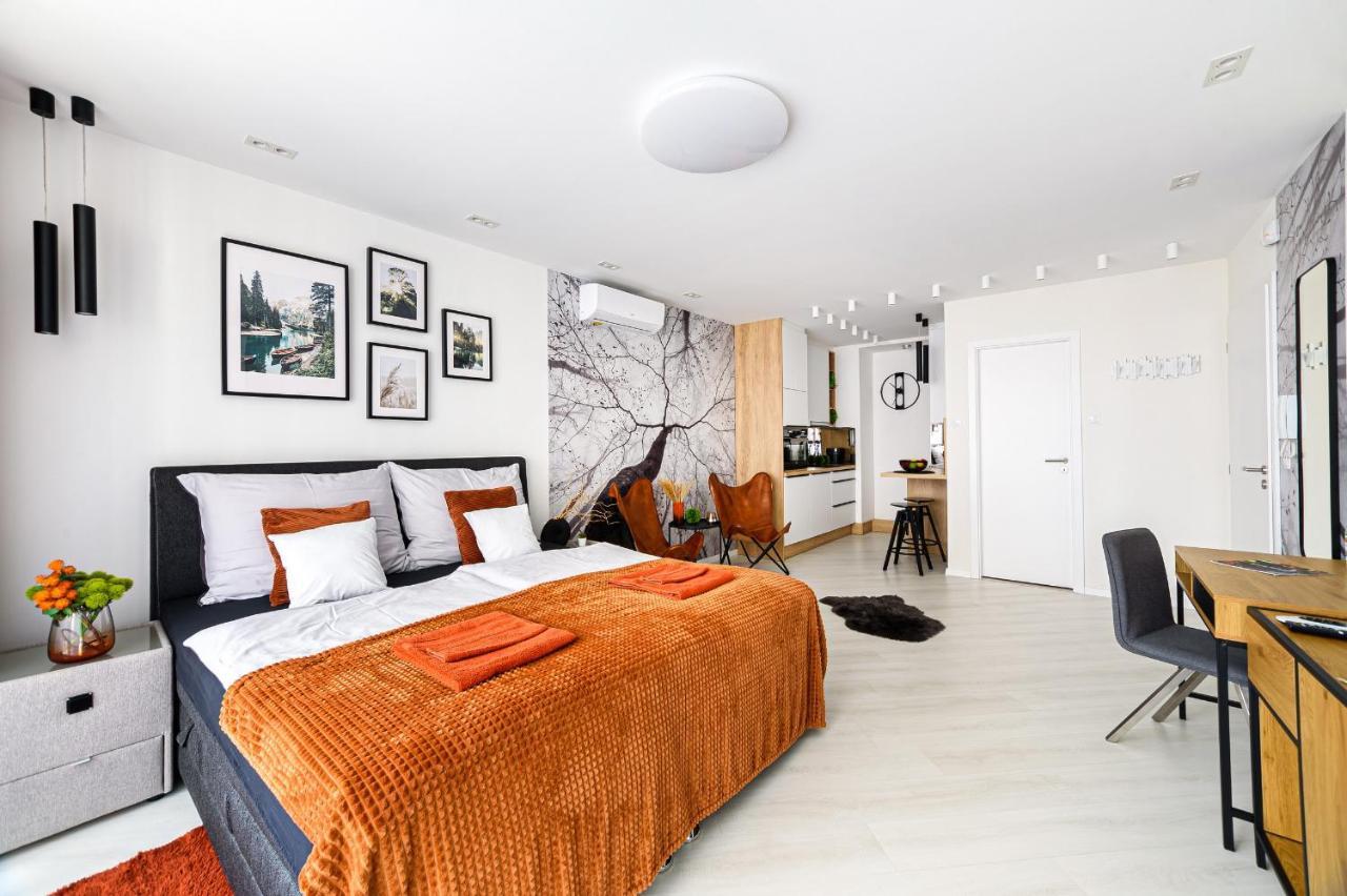 Teleki40 Apartman Gyor Central, Free Parking, Terrace ภายนอก รูปภาพ