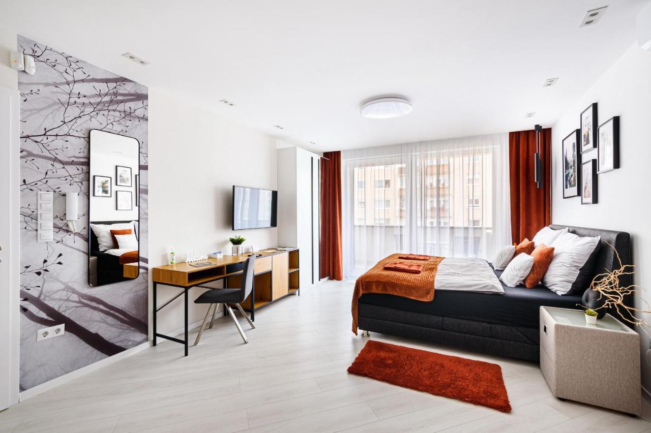 Teleki40 Apartman Gyor Central, Free Parking, Terrace ภายนอก รูปภาพ